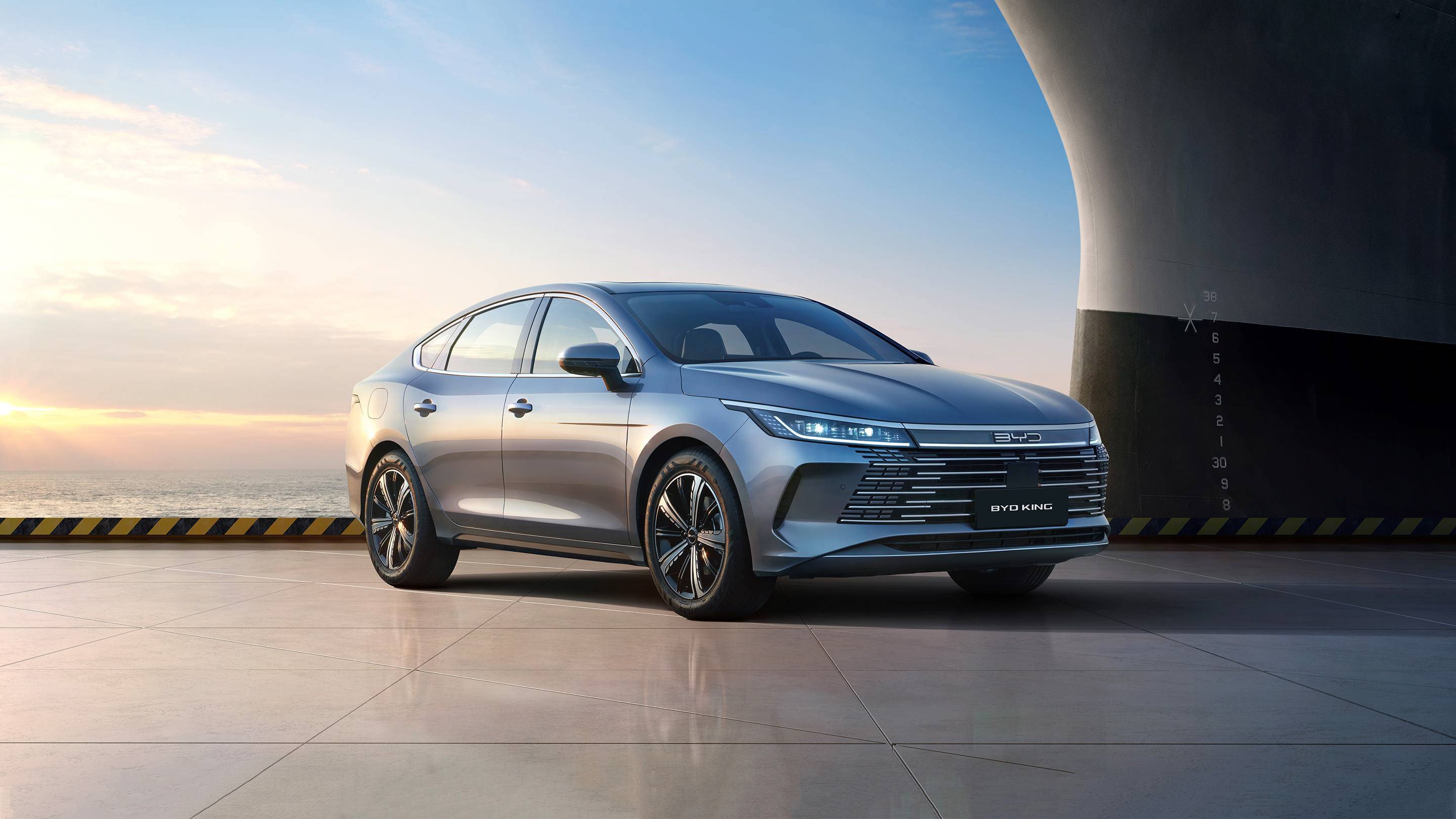 BYD KING car