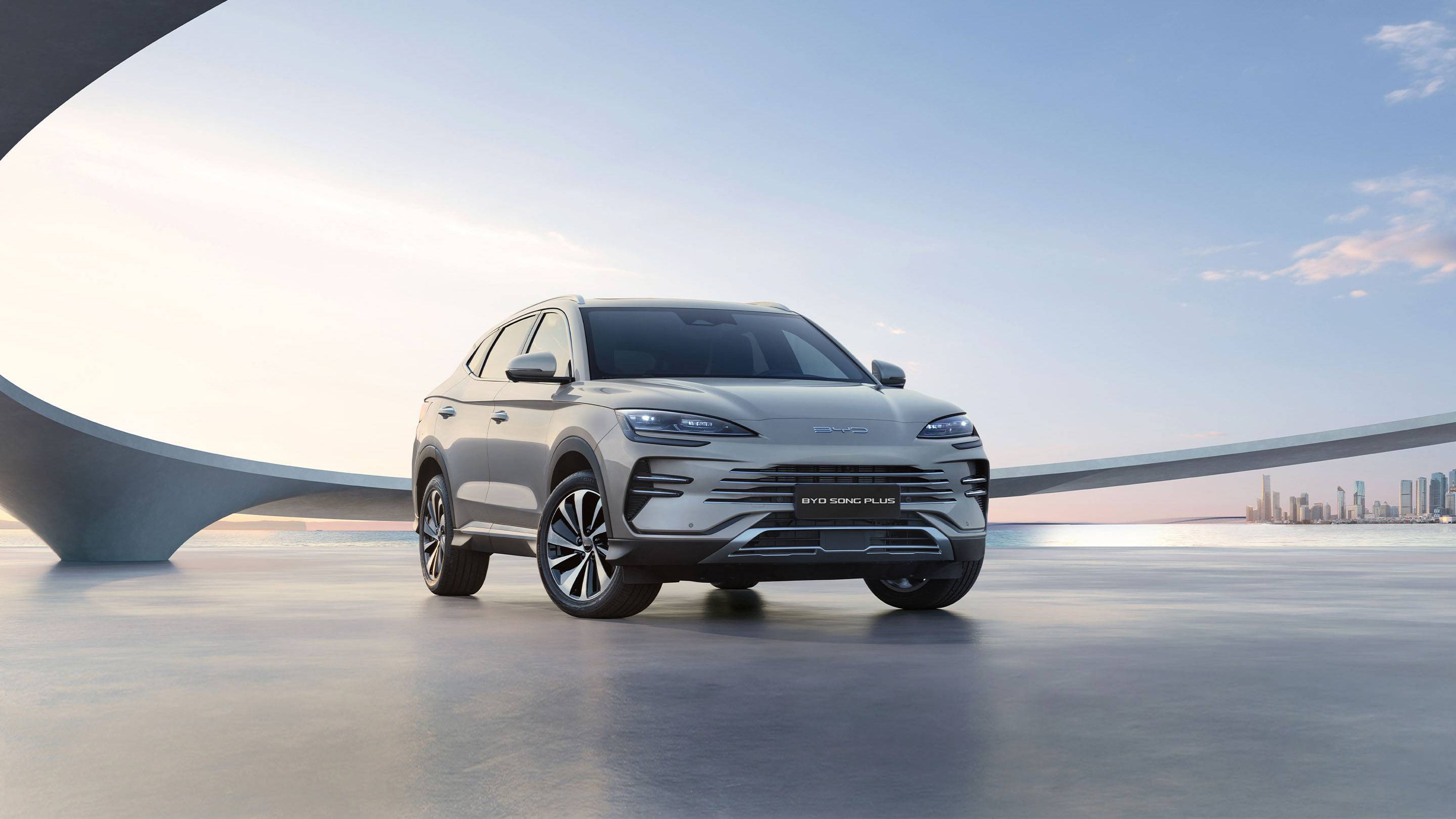 BYD SONG PLUS DM-i car